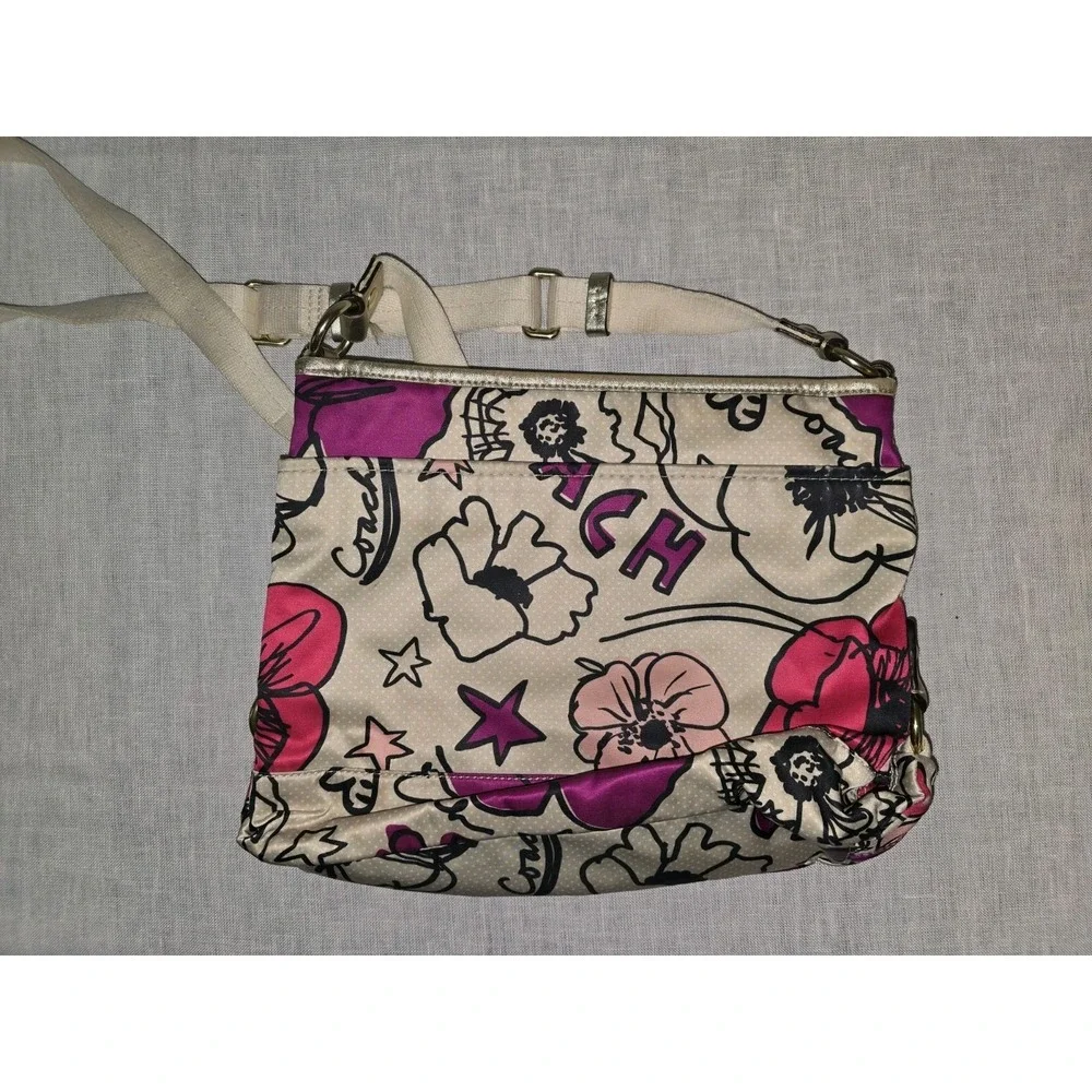 Coach F19229 Poppy Floral Print Cream & Fuchsia Sateen Crossbody
